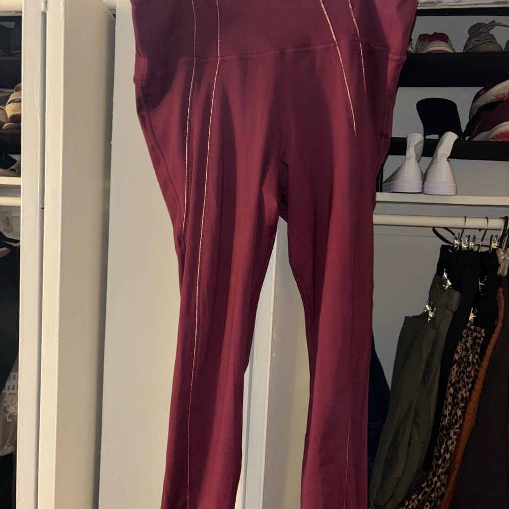 Nike Women's Maroon Leggings